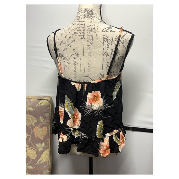 Volcom Spaghetti Strap Tank #161825E - Picture 2 of 3